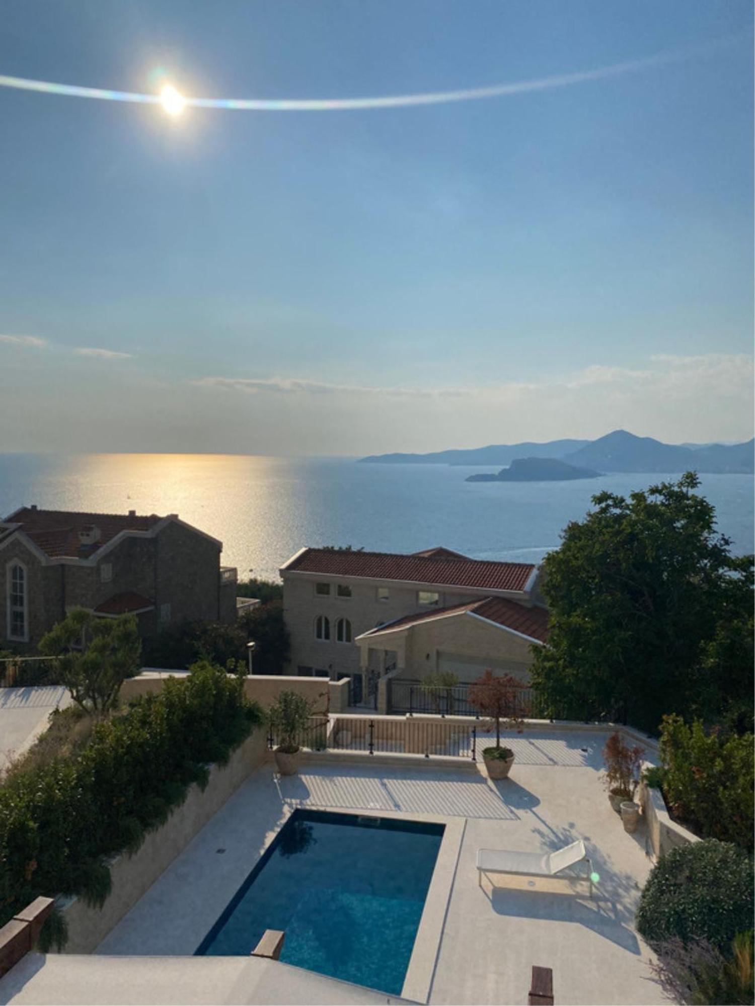 Villa Belsize Budva