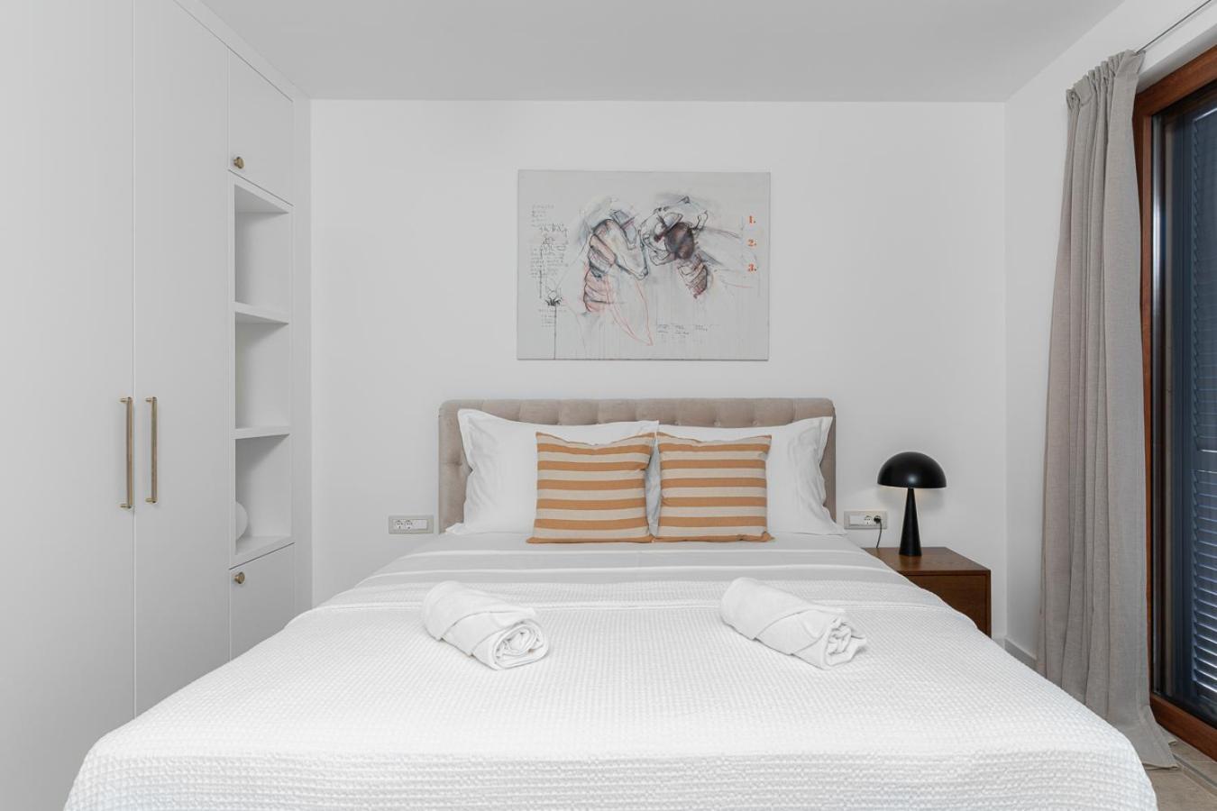 Belsize Villa *