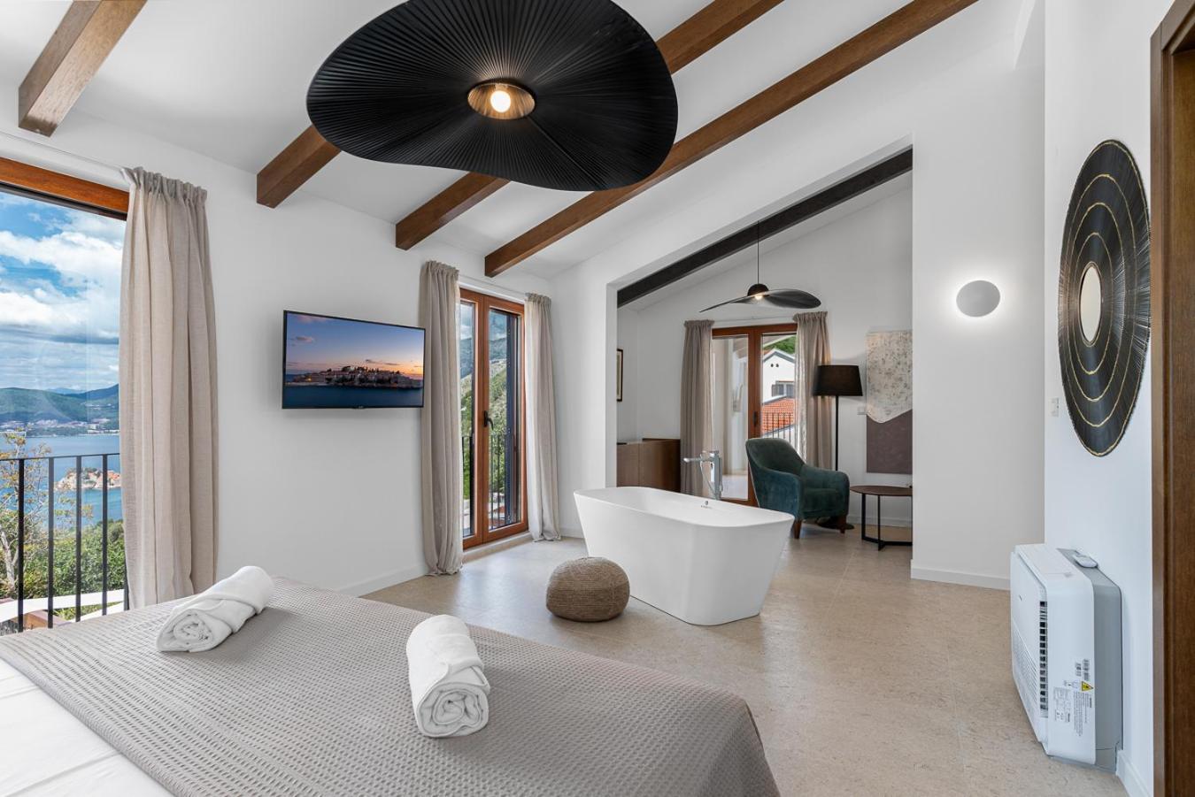 Belsize Villa Budva